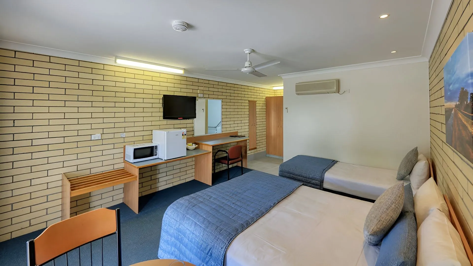 accessible+room5-2880w